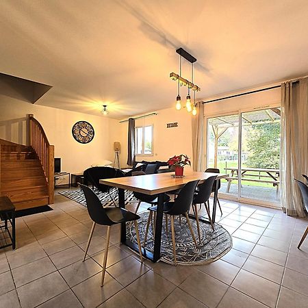 Le Clos Andree - Charmante Maison 8 Personnes - 5 Lits - Climatisation Reversible - Parking 3 Vehicules - Garage - Zone Nord Montauban - Terrasse Et Jardin Esterno foto