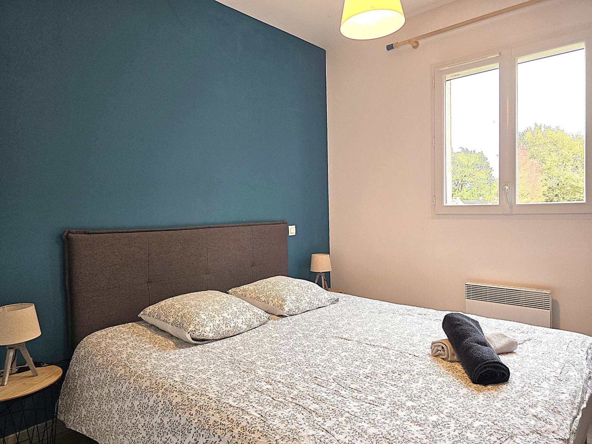 Le Clos Andree - Charmante Maison 8 Personnes - 5 Lits - Climatisation Reversible - Parking 3 Vehicules - Garage - Zone Nord Montauban - Terrasse Et Jardin Esterno foto