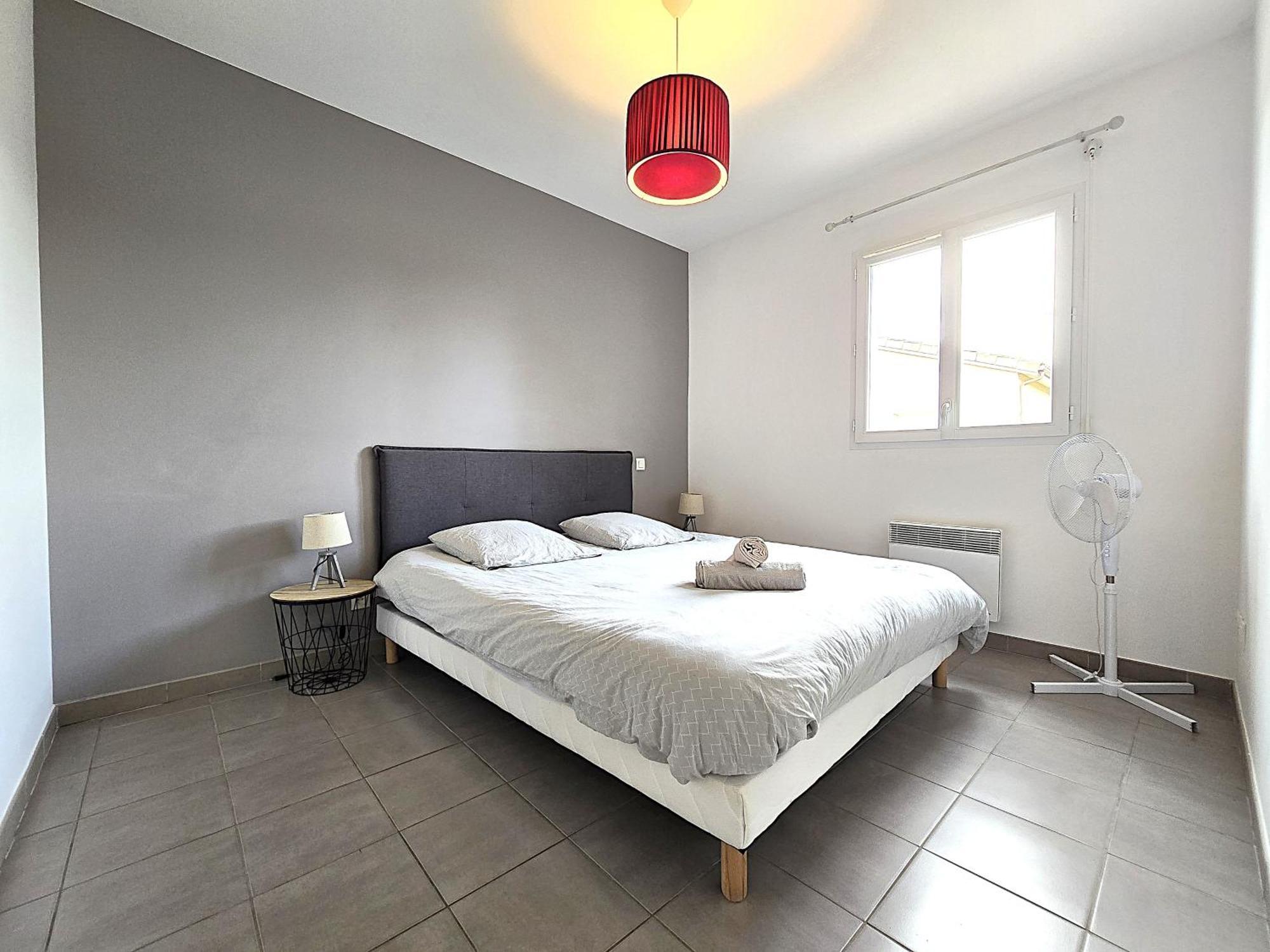Le Clos Andree - Charmante Maison 8 Personnes - 5 Lits - Climatisation Reversible - Parking 3 Vehicules - Garage - Zone Nord Montauban - Terrasse Et Jardin Esterno foto