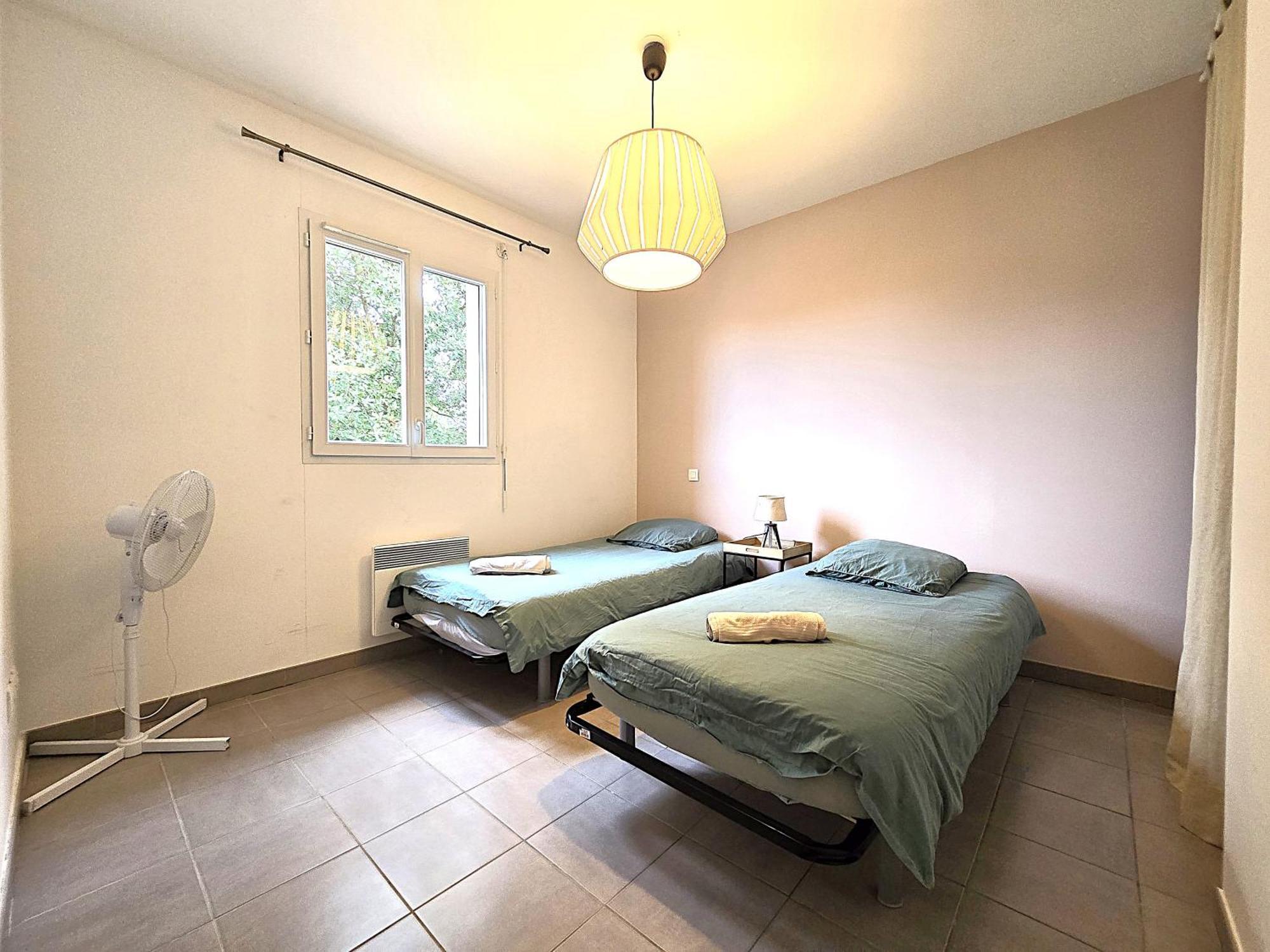 Le Clos Andree - Charmante Maison 8 Personnes - 5 Lits - Climatisation Reversible - Parking 3 Vehicules - Garage - Zone Nord Montauban - Terrasse Et Jardin Esterno foto