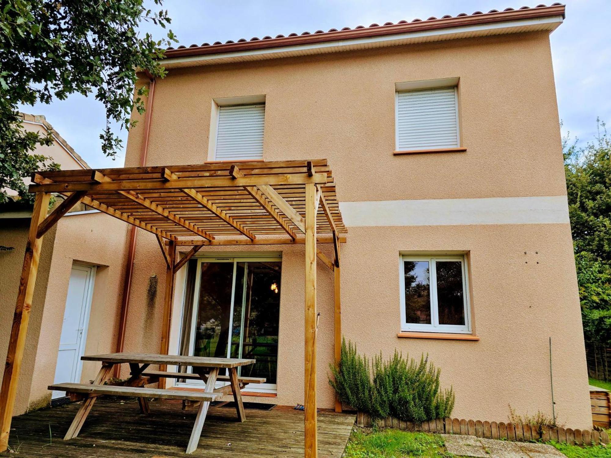 Le Clos Andree - Charmante Maison 8 Personnes - 5 Lits - Climatisation Reversible - Parking 3 Vehicules - Garage - Zone Nord Montauban - Terrasse Et Jardin Esterno foto